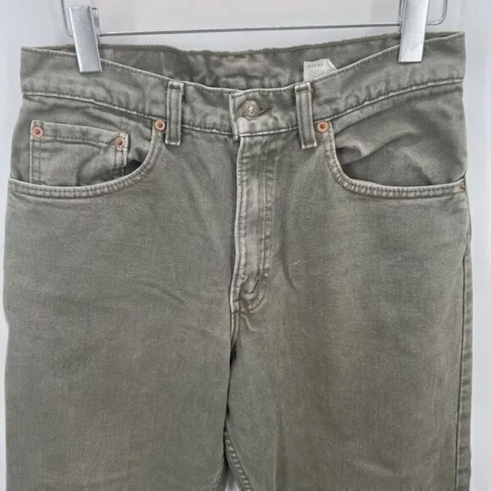 Vintage‎ Levi's 550 Relaxed Fit Olive Green Jeans Size 31W/32L Cropped USA